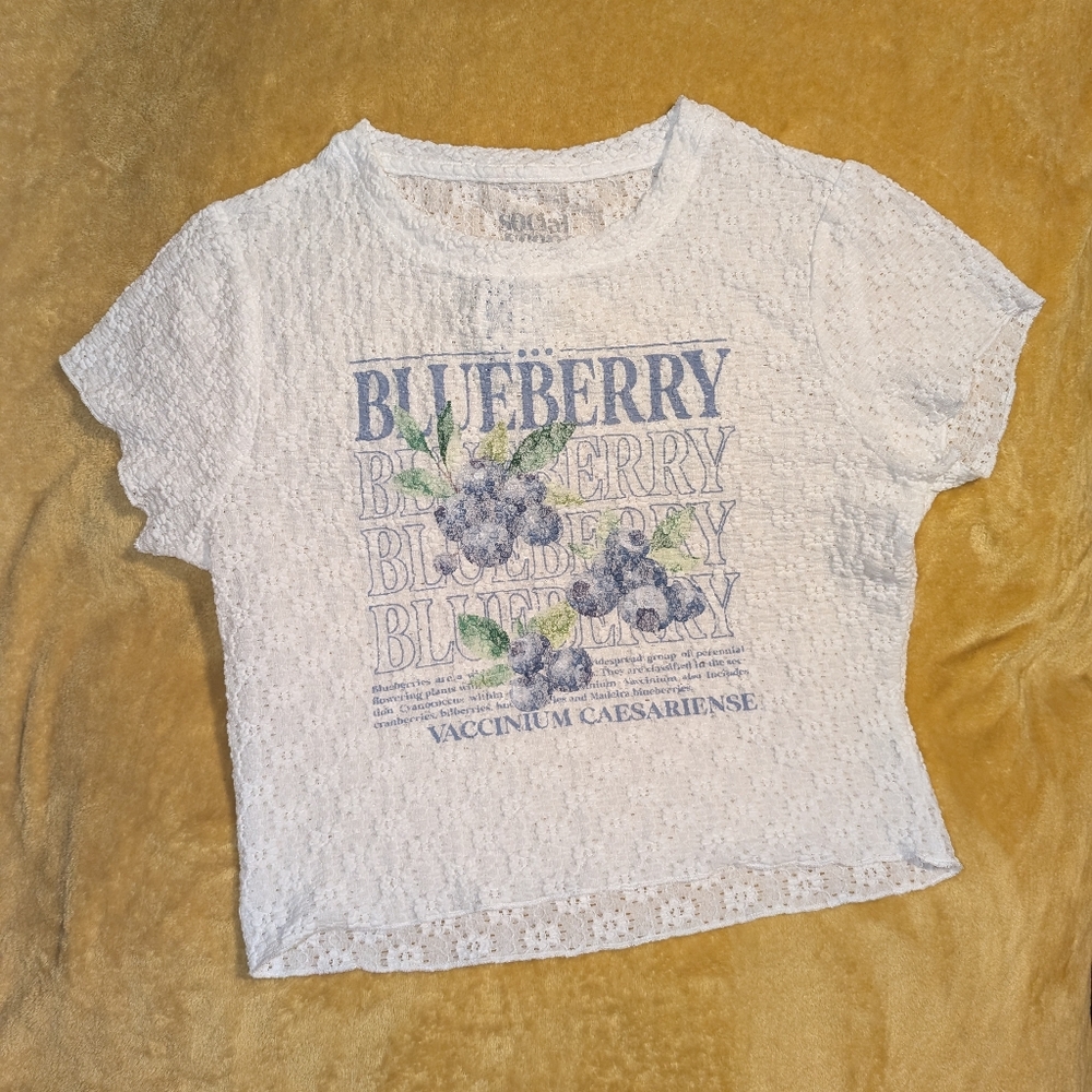 Blueberry Graphic Lace Tee - White
